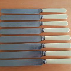 Antique dinner knives (8)