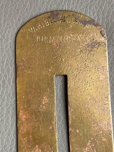 WW1 brass button cleaner
