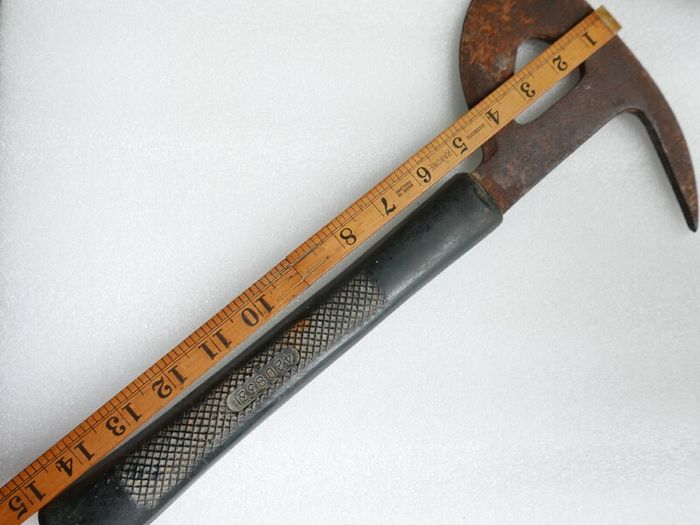 British WW2 Glider Escape Axe