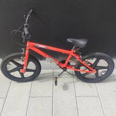 BMX Xrated Shockwave Bike (Repair)