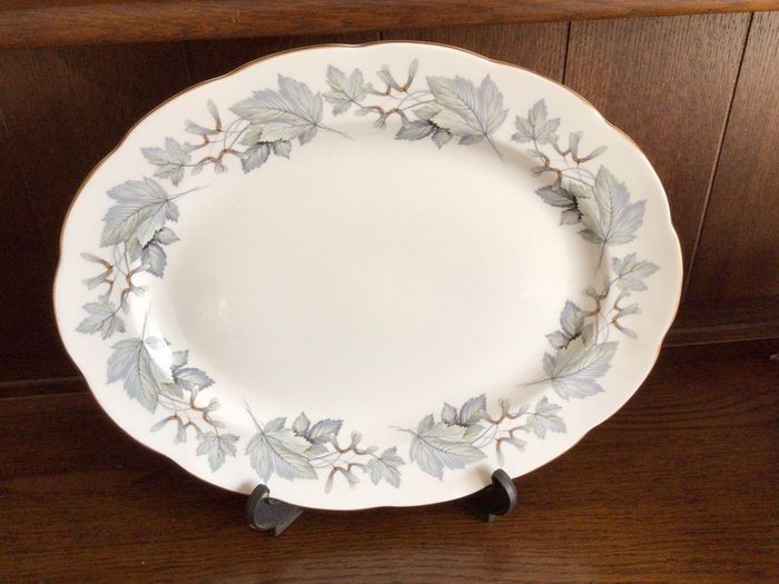 Royal Albert Silver Maple Pattern large meat / Turkey Platter