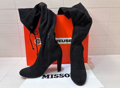 Guess boots