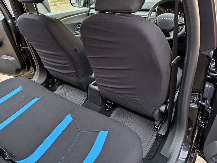 Sandero 2025. Perfect condition. I'm moving abroad