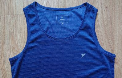Men's Sleeveless Top. Size XS