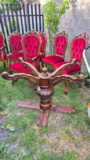 Burr walnut vintage dining table and 6 chairs