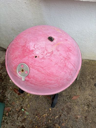 Free charcoal barbecue