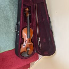 Vintage 1/2 size violin - with thomastik spirocore strings