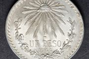Excellent 1944 M Silver Mexico Un Peso coin