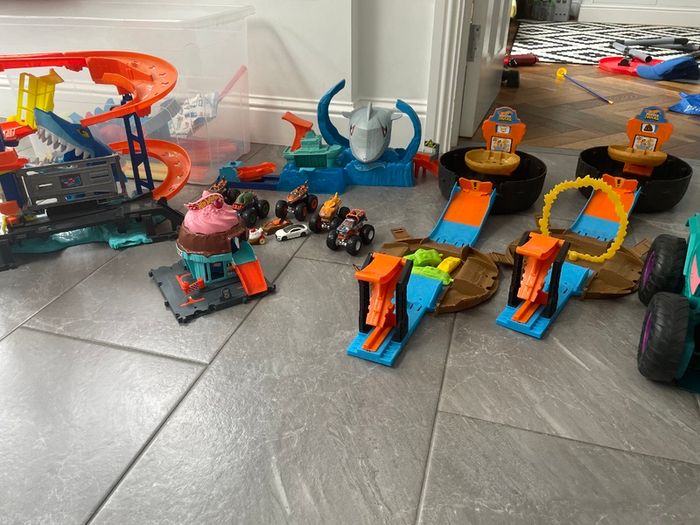 Selection of Hot Wheels toys and card