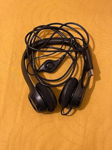 Logitech H390 Wired Headset, Stereo Headphones with Noise Cancelling Microphone, USB-A - Black