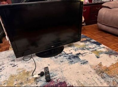 42" LG TV with stand and remote Swap/Trade