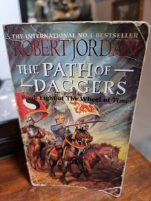 The Wheel of Time book 8 The Path of Daggers - Robert Jordan
