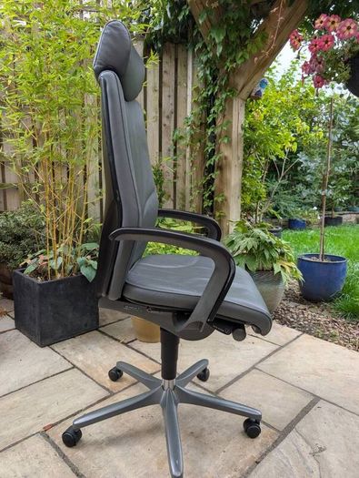 ergonomic office chair