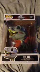 Funko POP! Jumbo Jurassic World Blue Velociraptor # 1077