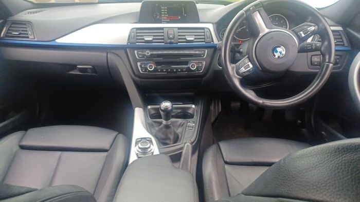 142 Bmw  320d M-sport