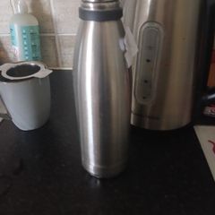 stainless steel water bottle