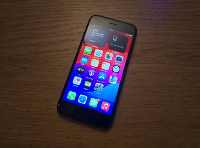 iPhone SE 2nd Gen 128gb