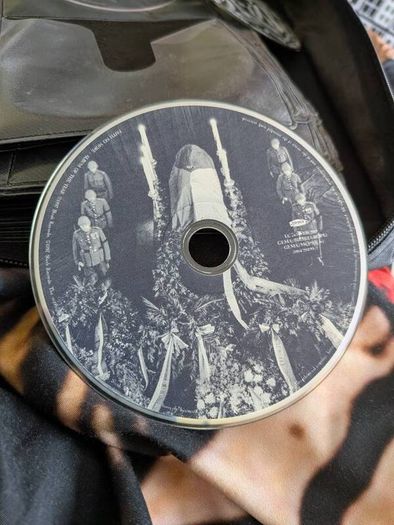 CDs eur 1 each no cases