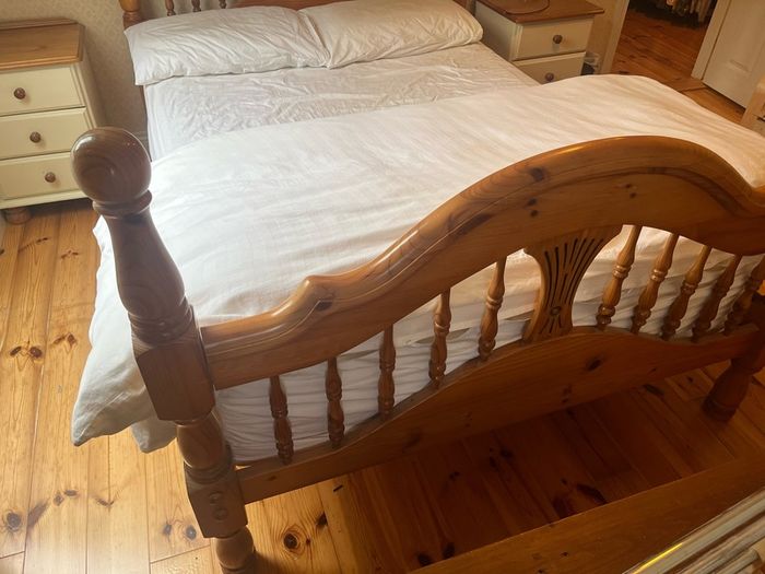 Antique Pine 4ft 6 double bed and mattress.