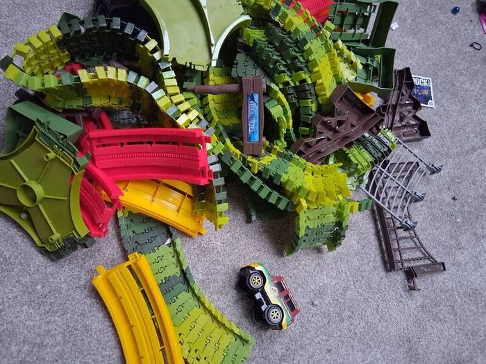 Dinosaur track set