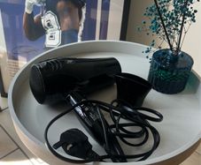 Compact Travel Hairdryer with nozzle