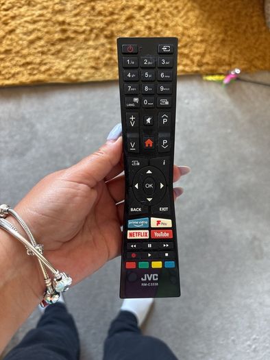 JVC 4K 43" smart tv