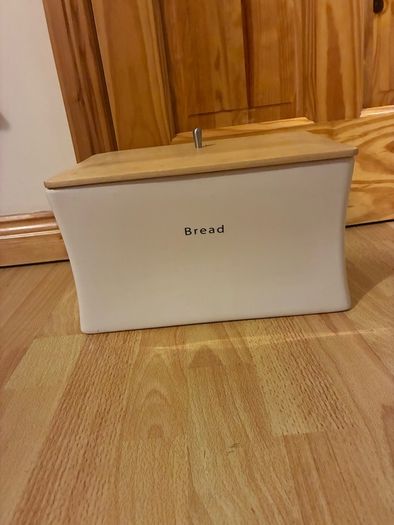 Ceramic Kitchen Storage Set, Bread bin & 3 canisters