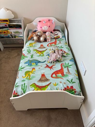 Toddler bed and baby elegance mattress