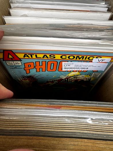 Marvel, DC & Indie Medium Comic Box w 180 comics for Sale