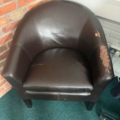 2 leather arm chairs
