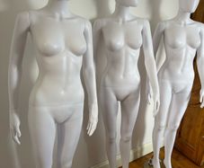 3 White mannequins