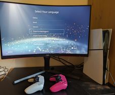 PS5 1TB Slim (boxed), extra nova pink dualsense controller + 27in AOC curved gaming monitor 1080p, 144hz, 0.5m/s