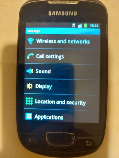 Samsung Galaxy Mini, Model No. GT-S5570, in excellent working condition
