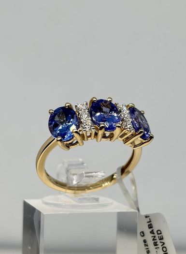 Gold 14K (585) Yellow Gold AAA Tanzanite & Lab Grown Diamond