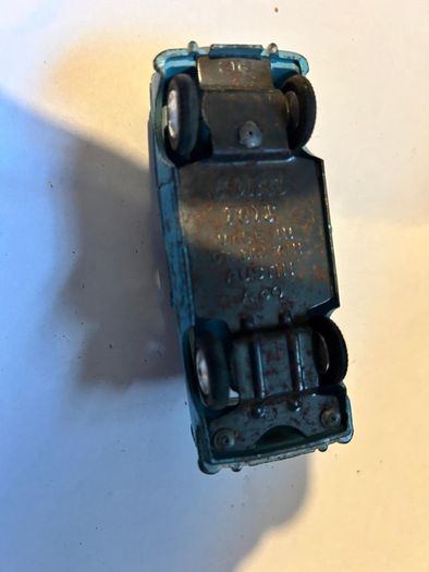 Corgi Austin a40