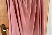 Dusky pink skirt size 22