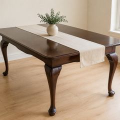 Beautiful Mahogany Dining Table