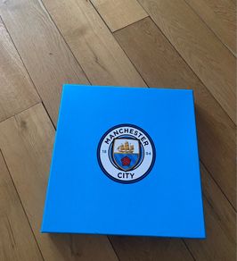 2025 Man City FC Calendar and Diary Musical Gift Box.