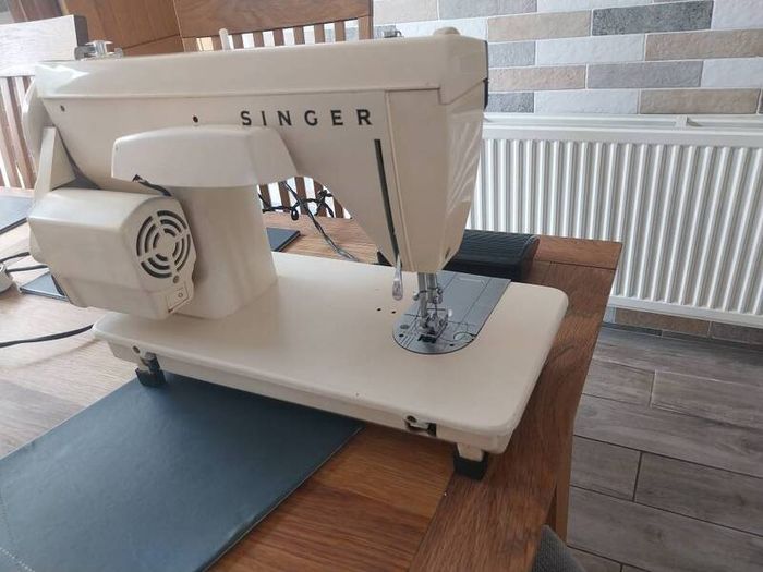Singer Sewing Machine