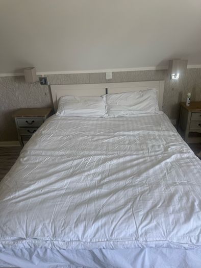 king size bed