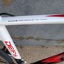 adult giant road bike Image 3