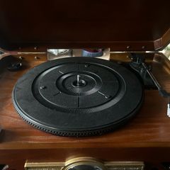vintage radio/Turntable /Dvd player