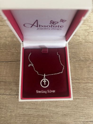 Absolute Jewellery Design sterling silver cross necklace