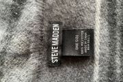 Steve Madden scarf
