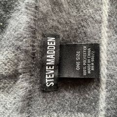 Steve Madden scarf