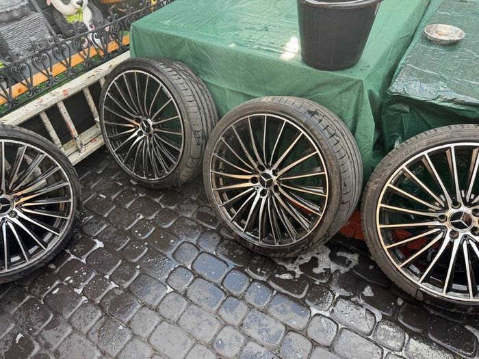 Mercedes 20inch alloys