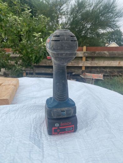 Makita drill and battery