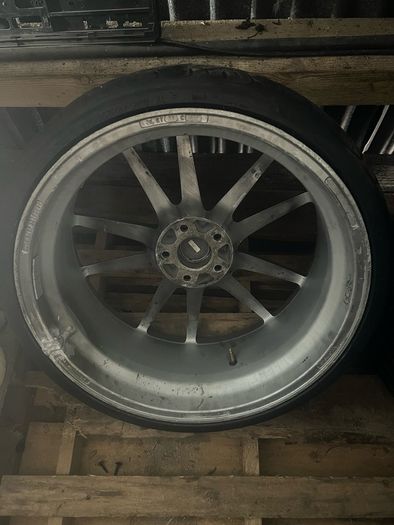 Veemann V-FS25 - 20" Alloy Wheels