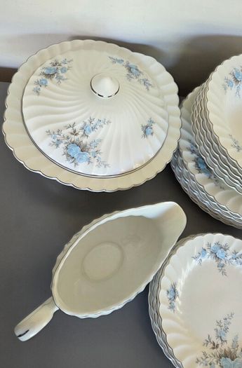 Dinner Set Snowhite Regency