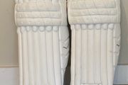 Cricket Batting Pads to Sell